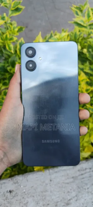 Samsung Galaxy A06 64 GB Black