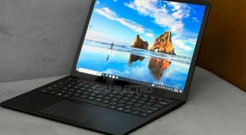 New Laptop Microsoft Surface Laptop 4 16GB Intel Core i7 SSD 512GB