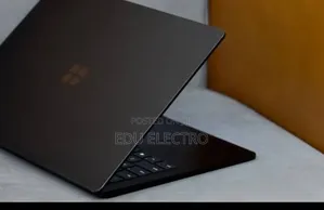 New Laptop Microsoft Surface Laptop 4 16GB Intel Core i7 SSD 512GB