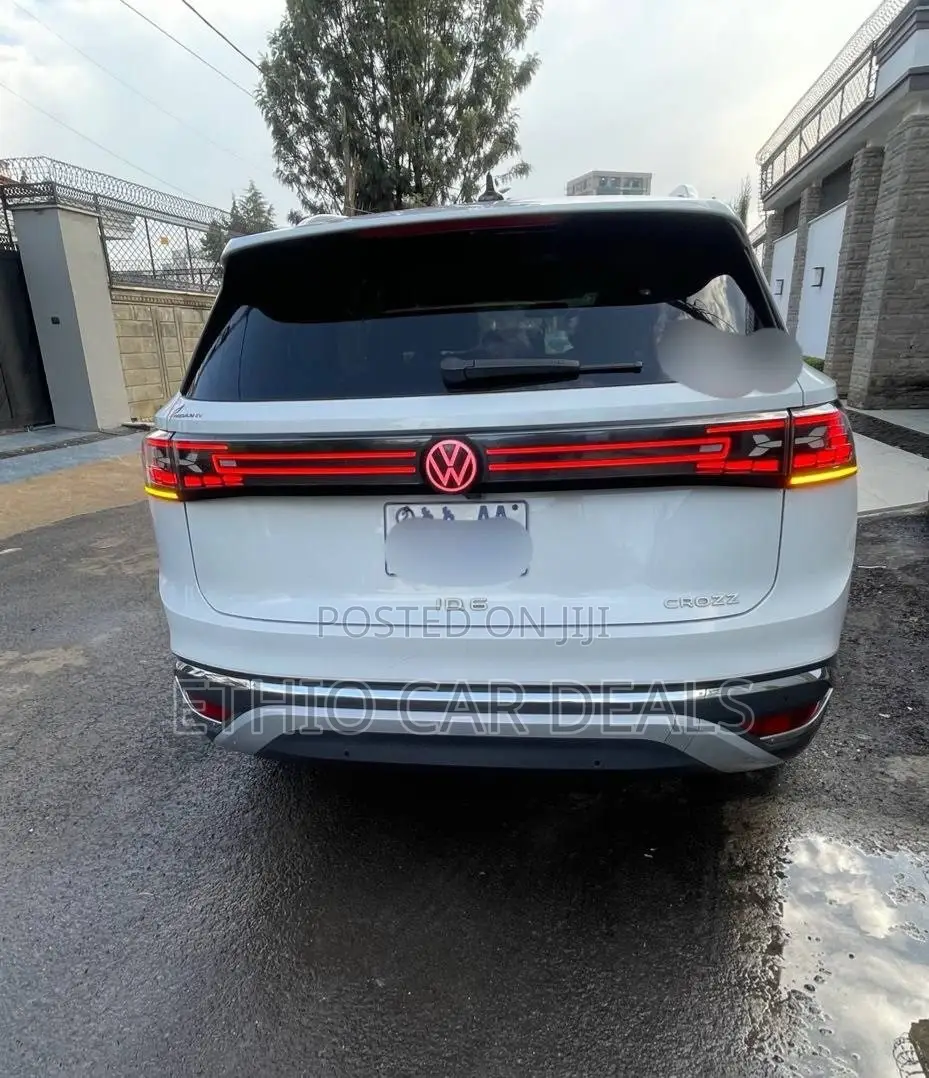 Volkswagen ID.6 2023 White