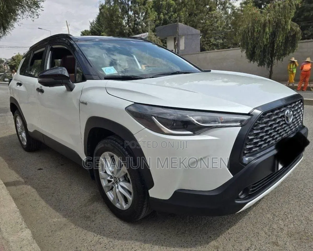 Toyota Corolla Cross 2024 White