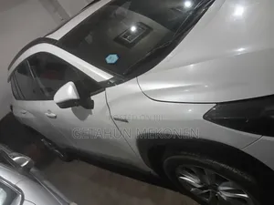 Toyota Corolla Cross 2024 White