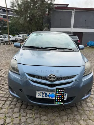 Toyota Belta 2007 Blue