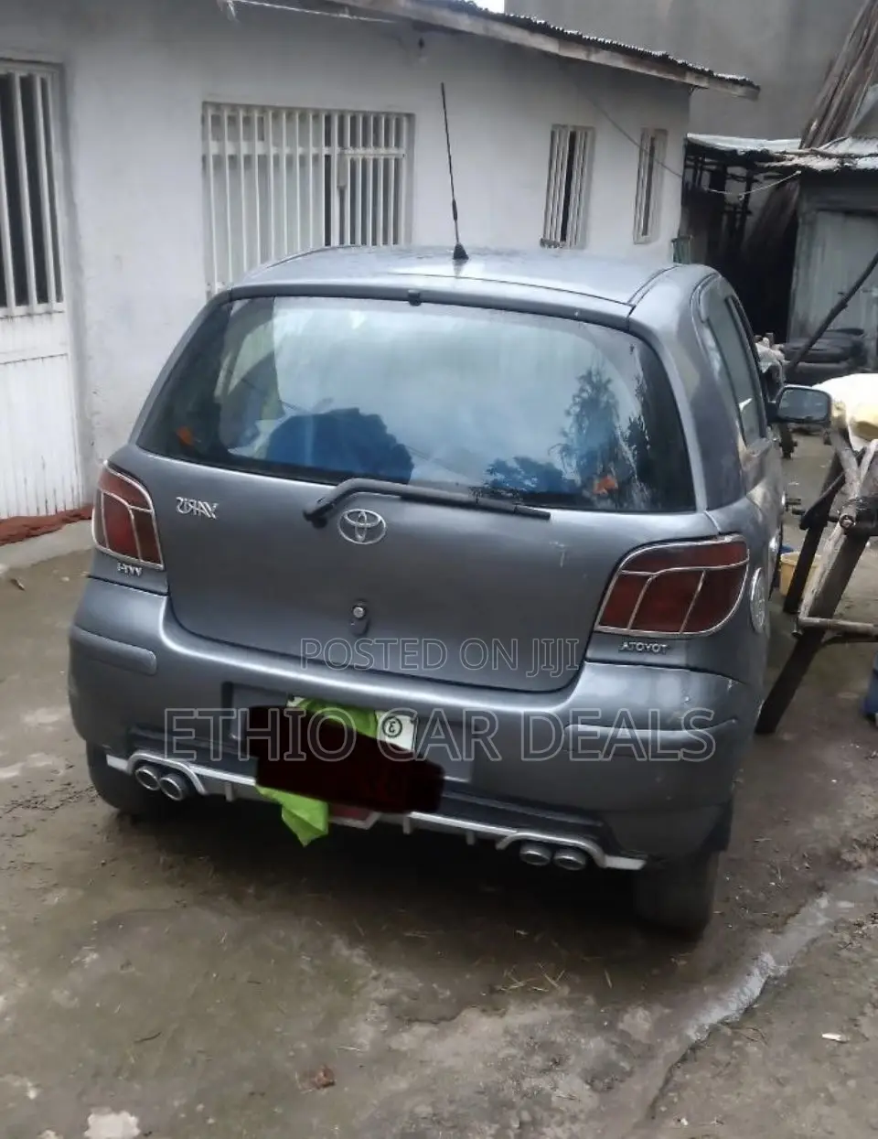 Toyota Vitz 2005 Gray