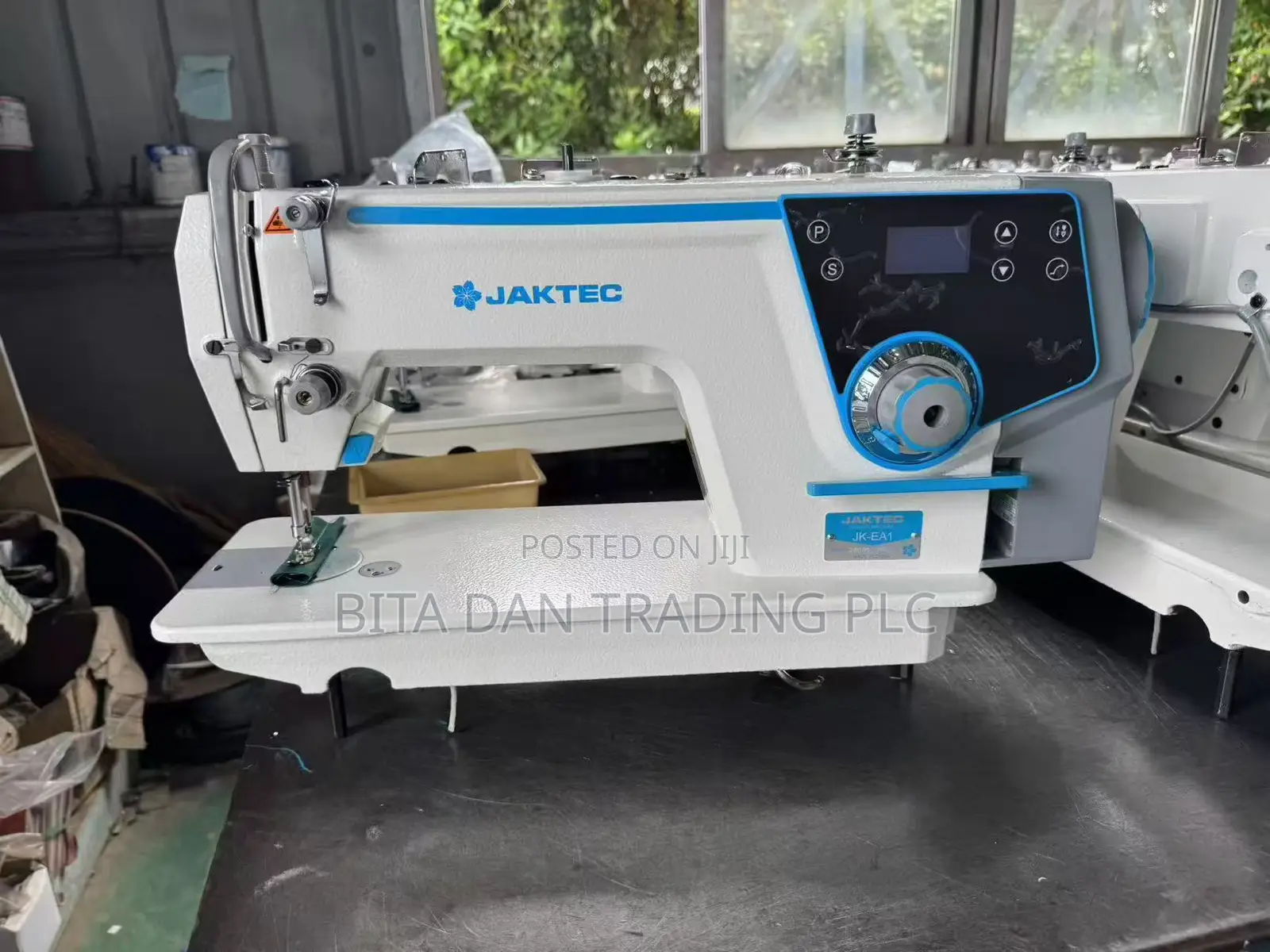 JAKTEC Brand Model JK-EA2 Sewing Machine