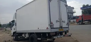 Obama Isuzu
