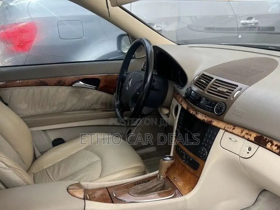 Mercedes-Benz E240 2003 Black