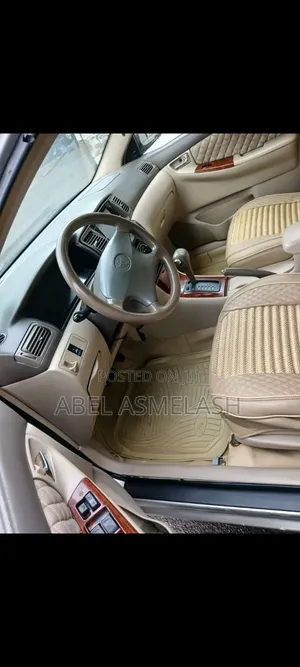 Toyota Corolla 2004 Silver