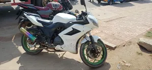 Hero Karizma XMR 250 2020 White