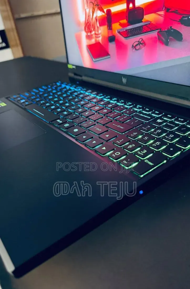 New Laptop Acer Predator Helios Neo 16 16GB Intel Core i9 SSD 1T