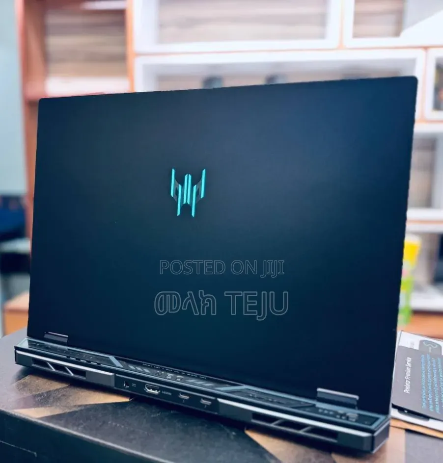 New Laptop Acer Predator Helios Neo 16 16GB Intel Core i9 SSD 1T