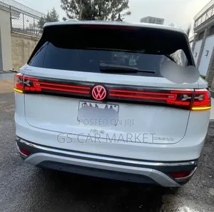 Volkswagen ID.6 2023 White