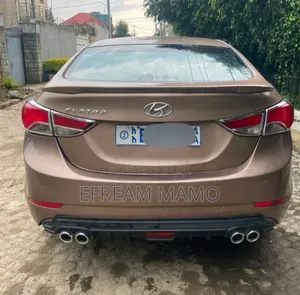 Hyundai Elantra 2015