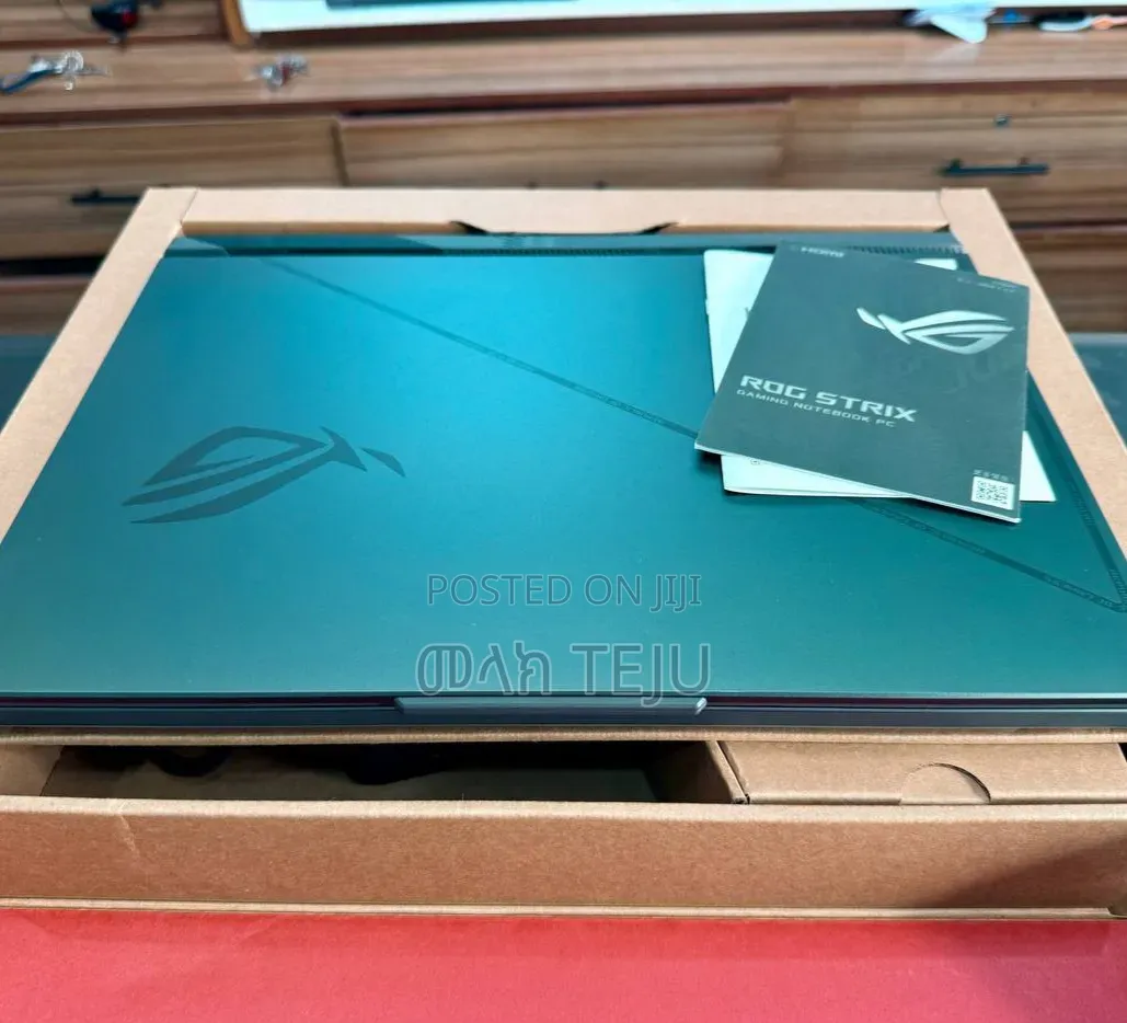 New Laptop Asus ROG Strix G16 16GB Intel Core i7 SSD 1T