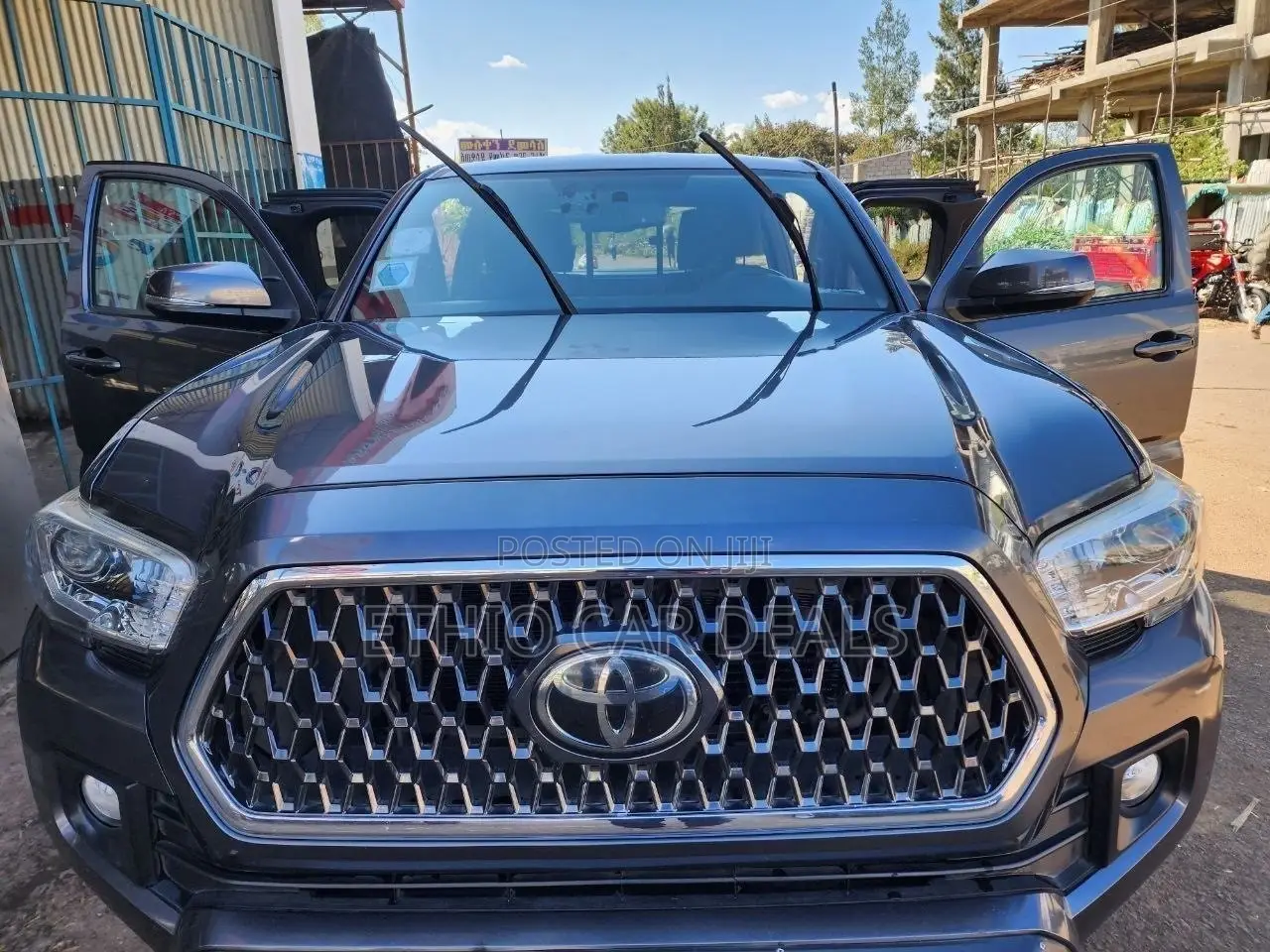 Toyota Tacoma 2018 Black