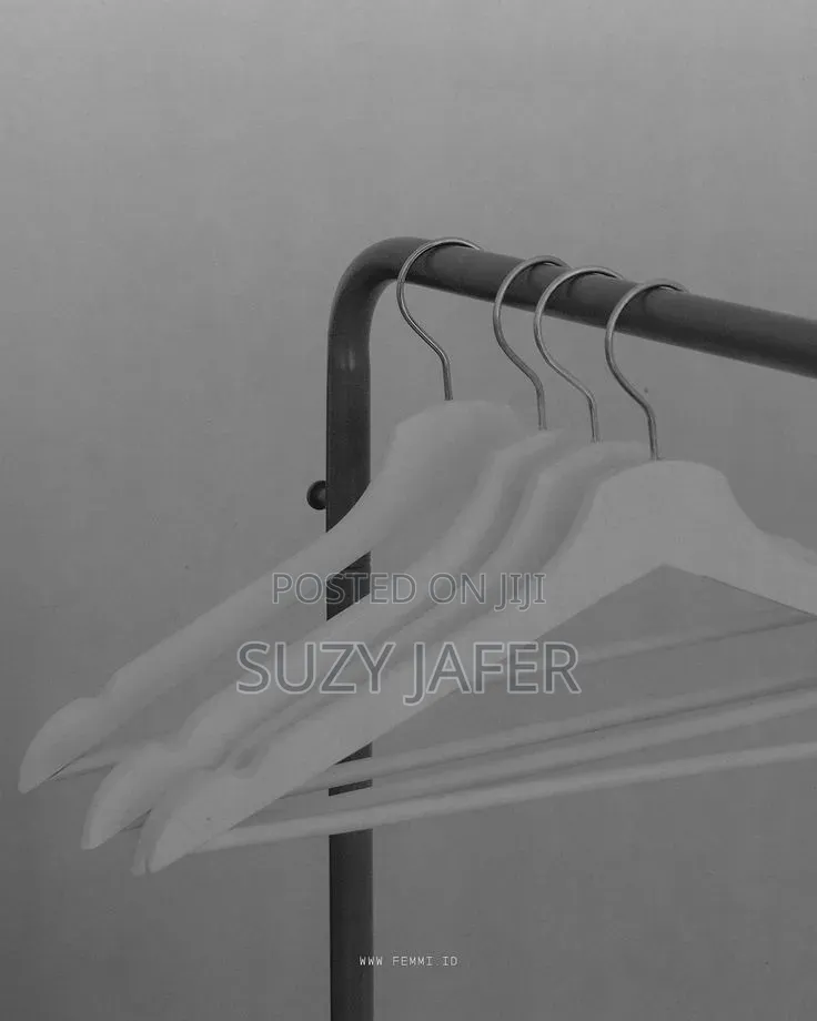 Plastic Cloth Hangers