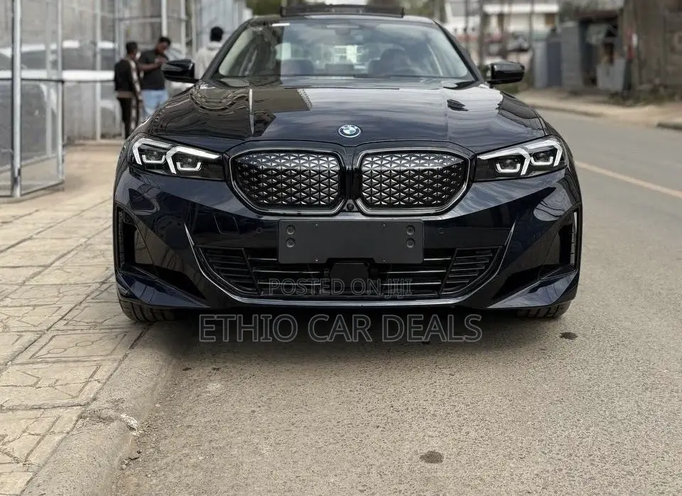 New BMW iX 2025 Black