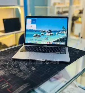 New Laptop Apple MacBook Pro 2022 M2 8GB Apple M2 SSD 512GB