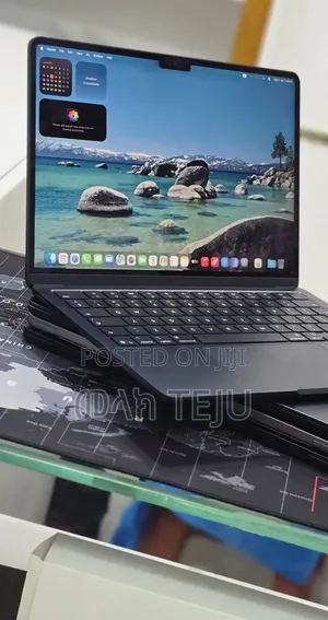New Laptop Apple MacBook Air 2025 M4 16GB Apple M4 SSD 256GB