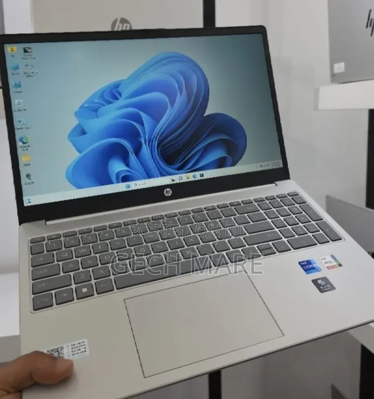 New Laptop HP Stream Notebook 16GB Intel Core i7 SSD 512GB