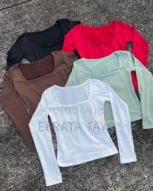 Pitless Tops (Thumbhole Turtlenecks)