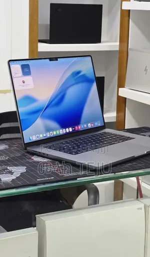New Laptop Apple MacBook Pro 2021 M1 Max 32GB Apple M1 SSD 512GB