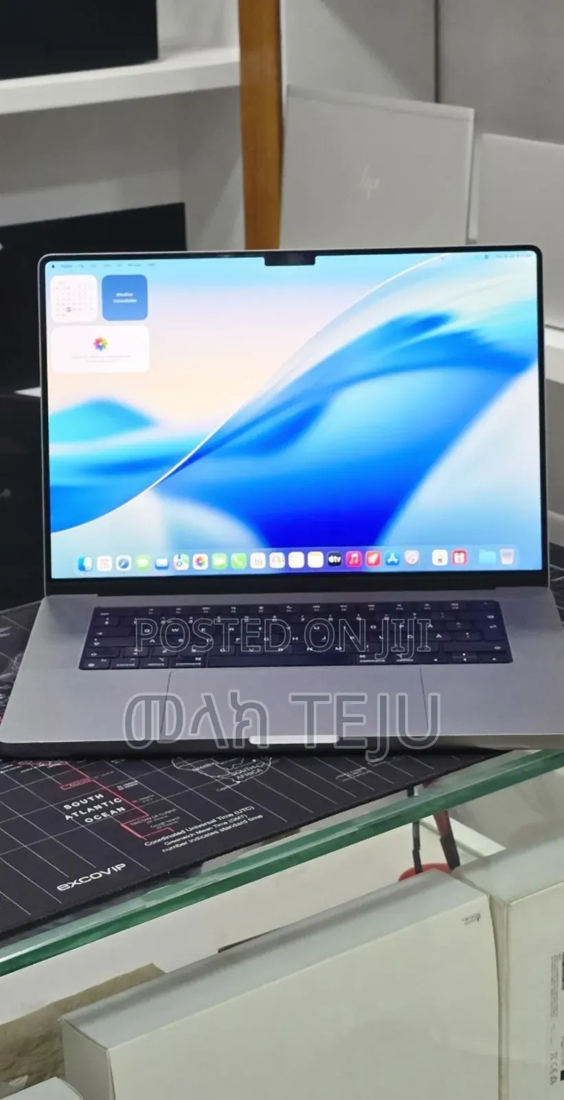 New Laptop Apple MacBook Pro 2021 M1 Max 32GB Apple M1 SSD 512GB