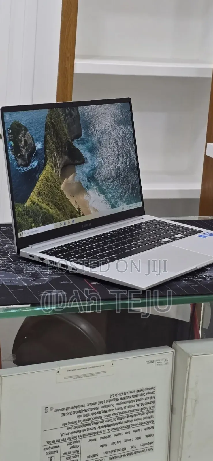 New Laptop Samsung Galaxy Book4 16GB Intel Core i7 SSD 512GB