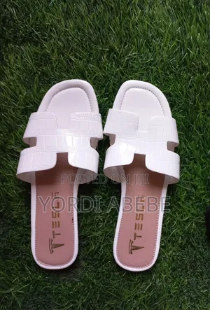 Flat Shoes