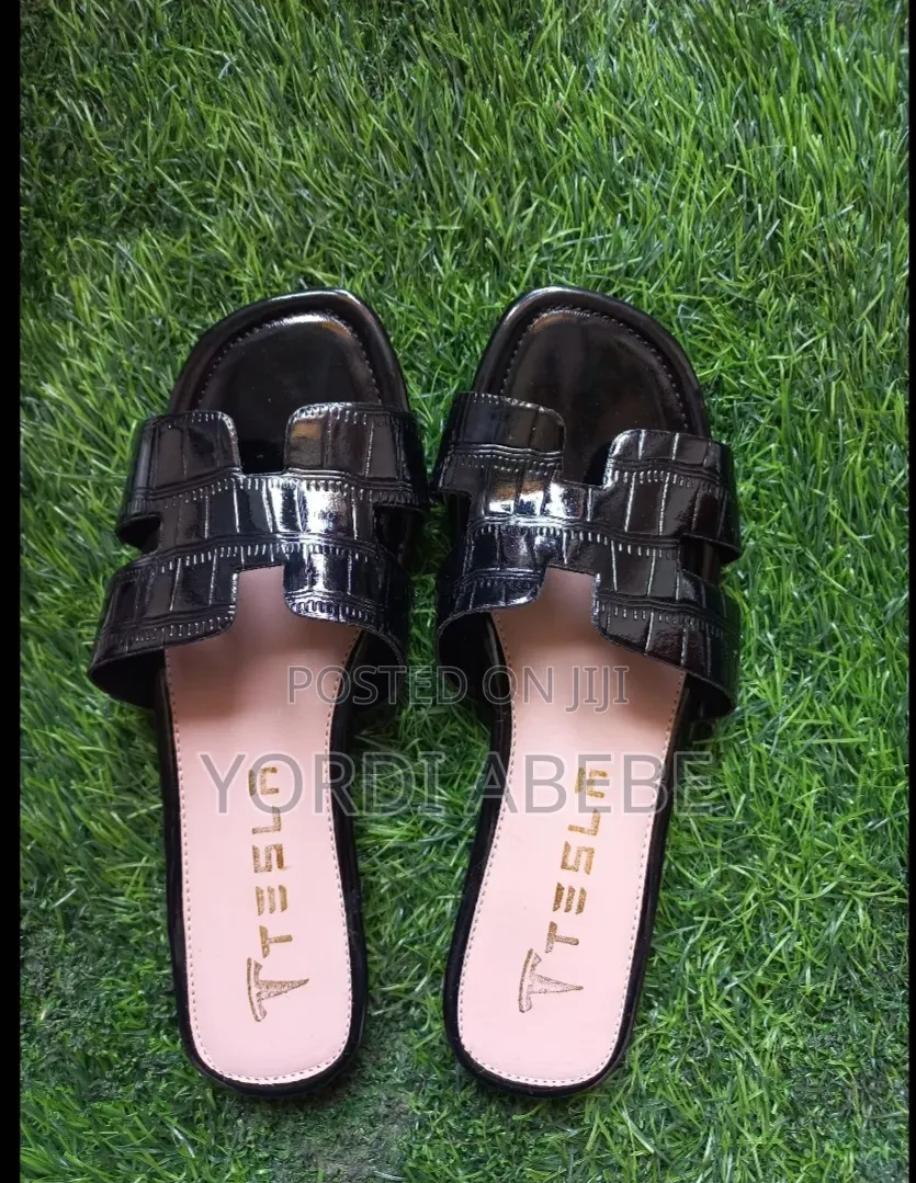 Flat Shoes