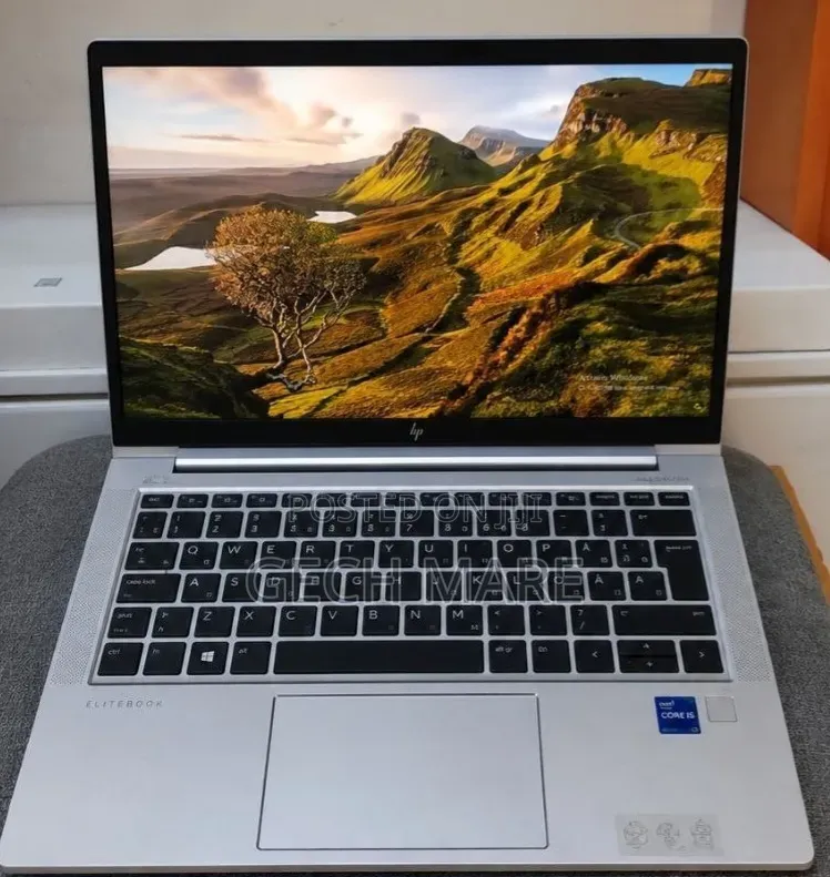 New Laptop HP EliteBook 840 G8 16GB Intel Core i5 SSD 512GB