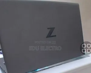 New Laptop HP ZBook Firefly G8 16GB Intel Core i7 SSD 512GB