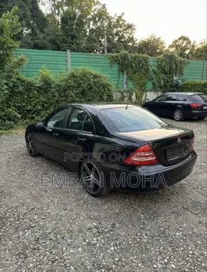 Mercedes-Benz C180 2006 Black