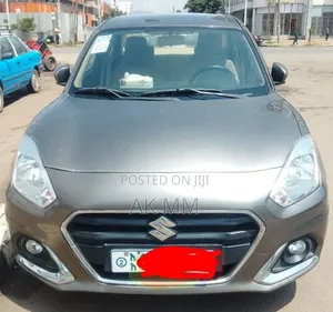 Suzuki Dzire 2022 Silver