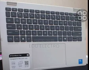 New Laptop HP OmniBook 5 Flip 16GB Intel Core i7 SSD 512GB