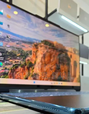 New Laptop Lenovo Yoga 9 16GB Intel Core Ultra 7 SSD 512GB