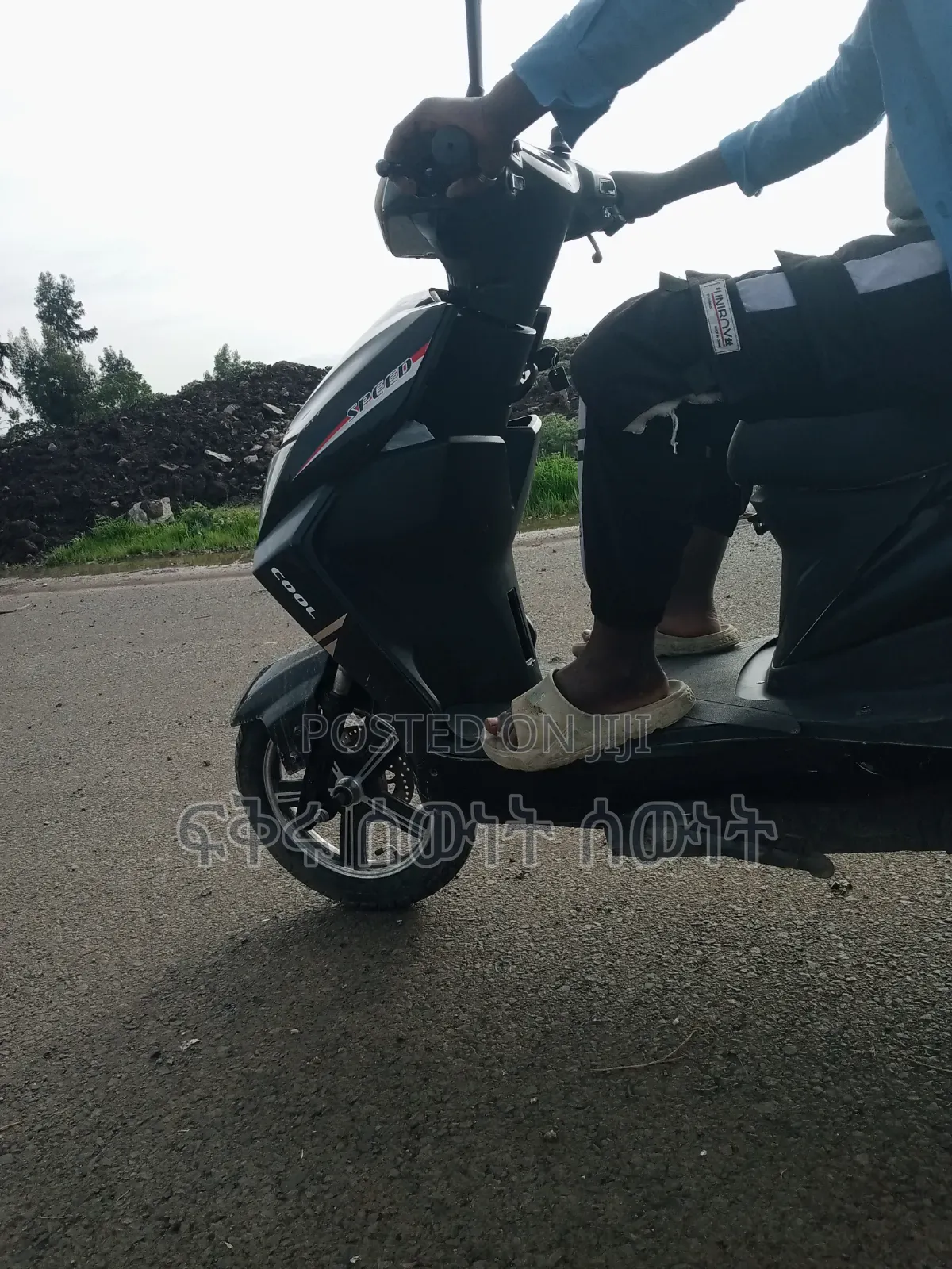 American Ironhorse Chopper 2025 Black