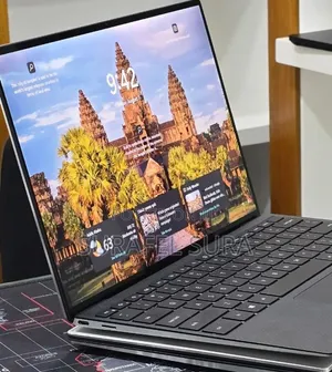 New Laptop Dell XPS 13 16GB Intel Core i7 SSD 512GB