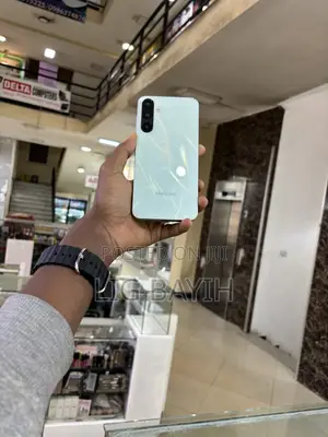 Samsung Galaxy M16 128 GB