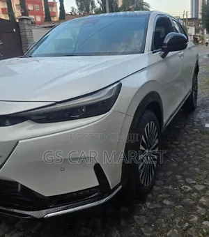 Honda e:NS1 68.8 kWh FWD 2023 White