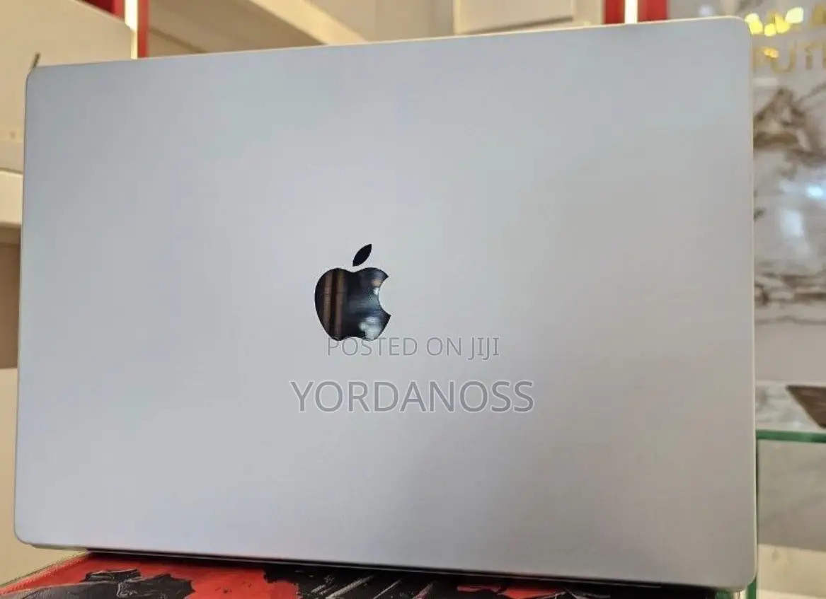 New Laptop Apple MacBook Pro 2021 M1 16GB Apple M1 SSD 512GB