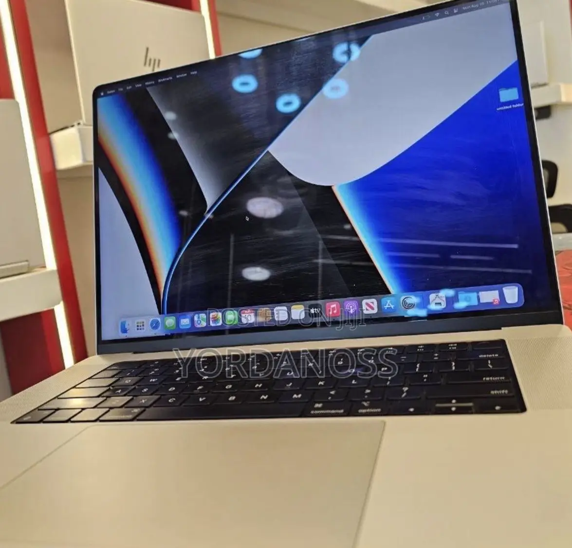 New Laptop Apple MacBook Pro 2021 M1 16GB Apple M1 SSD 512GB