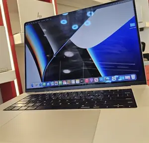 New Laptop Apple MacBook Pro 2021 M1 16GB Apple M1 SSD 512GB