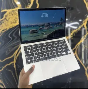 New Laptop Apple MacBook Pro 2022 M2 8GB Apple M2 SSD 512GB