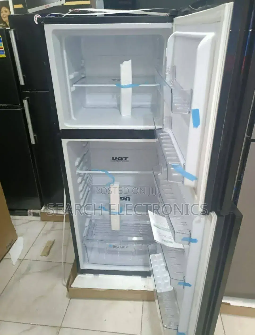 TECH 390,litr Refrigerator
