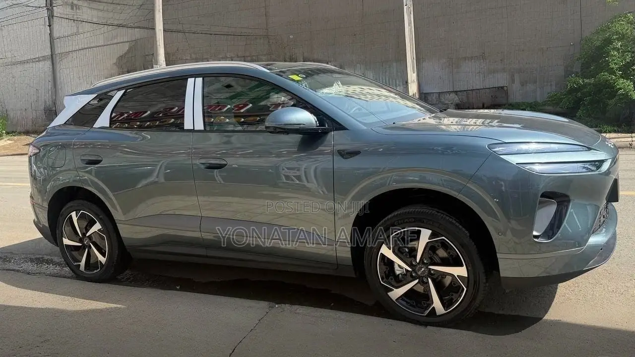 New BYD Sealion 06 EV 2026 Green