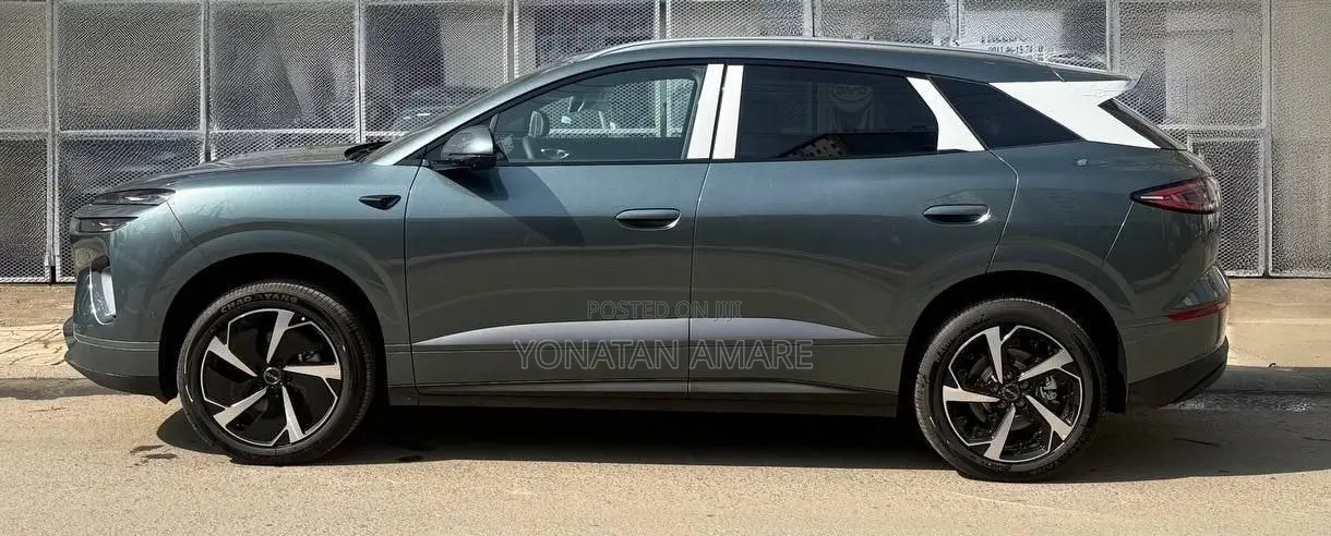 New BYD Sealion 06 EV 2026 Green