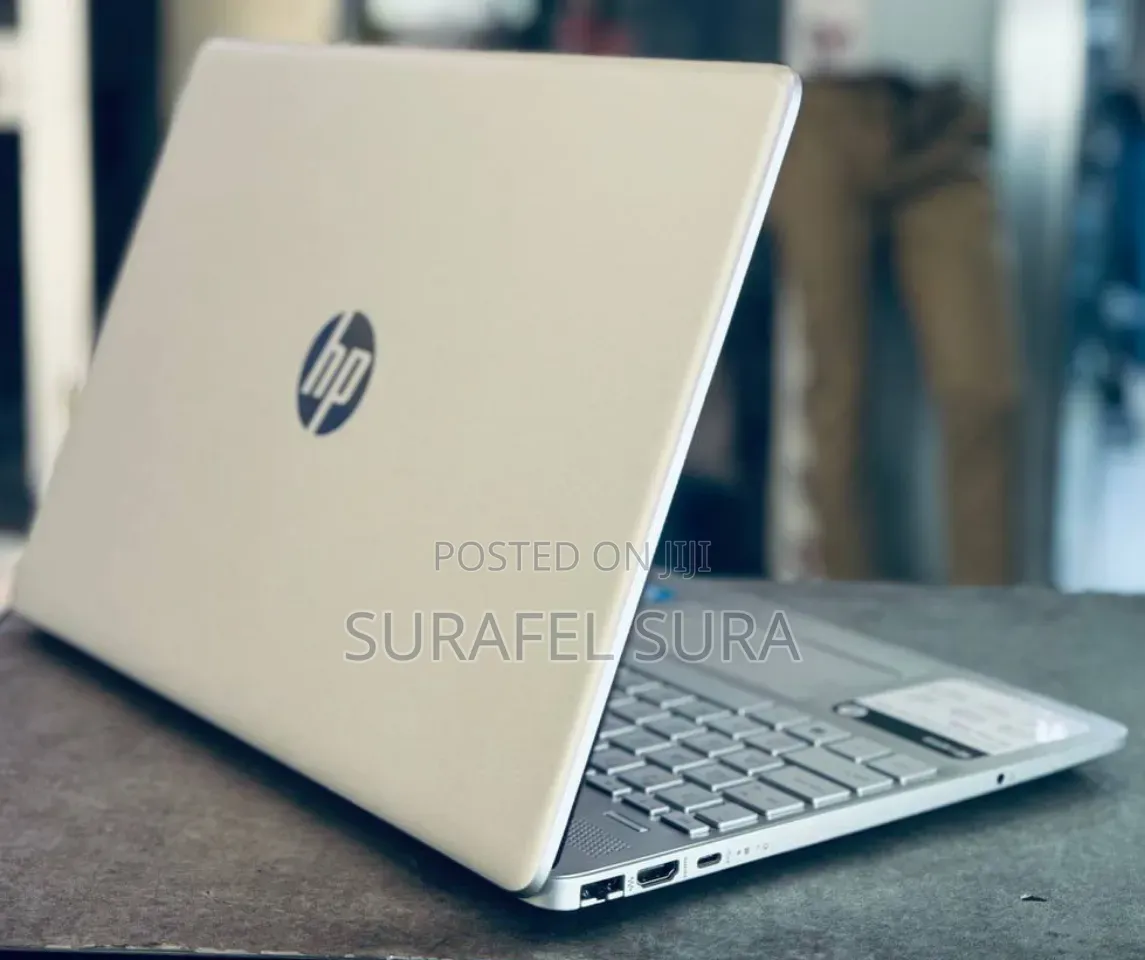 New Laptop HP Stream Notebook 4GB Intel Core i5 SSD 1T