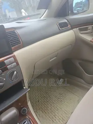 Toyota Corolla 2005 Silver