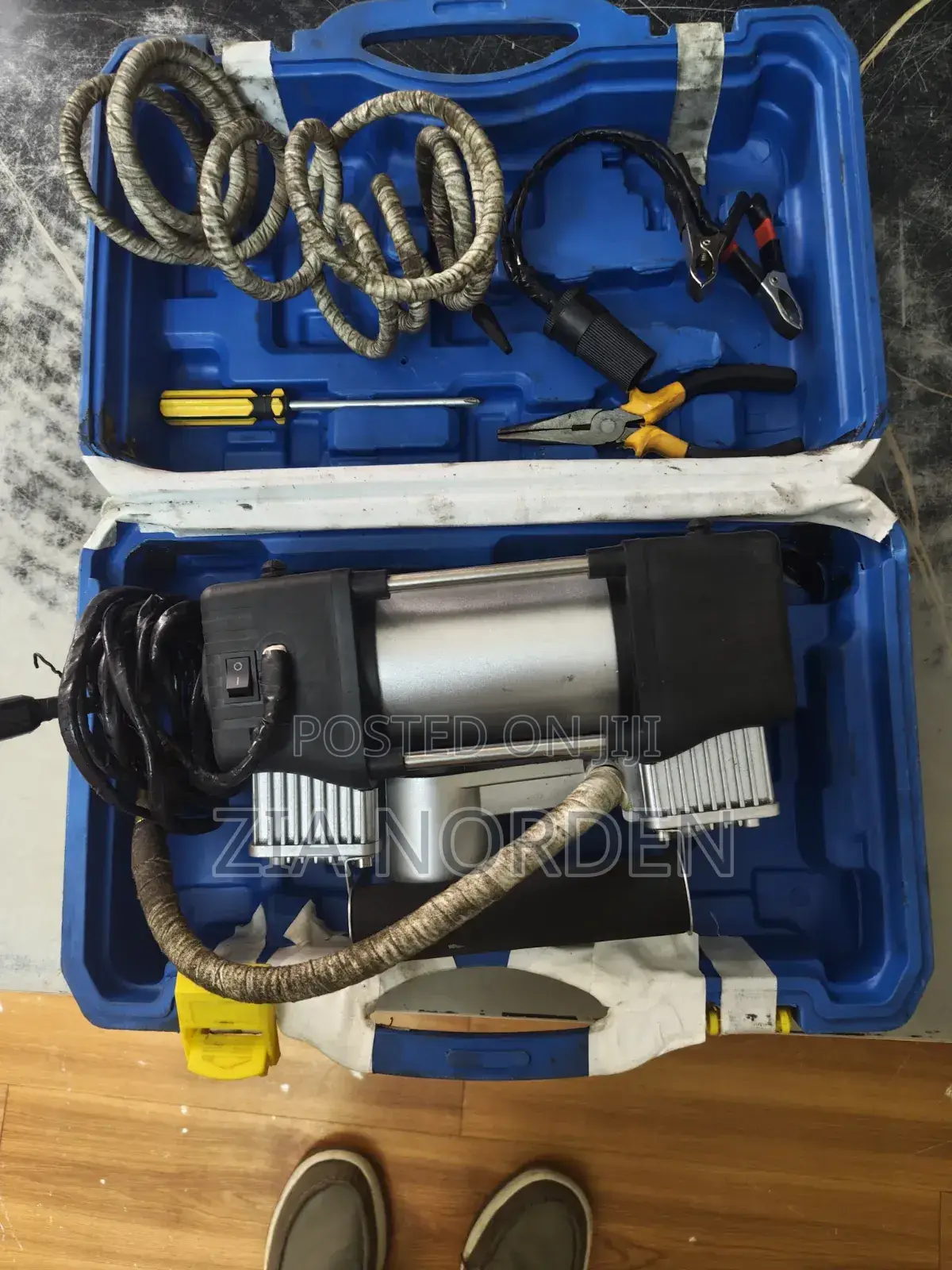 12v Portable Air Compressor